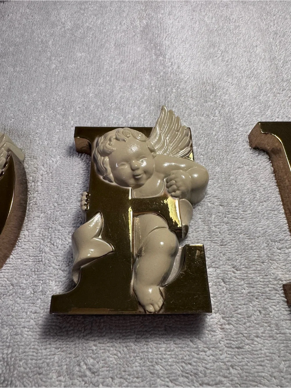 Vintage Christmas MCM Gold NOEL Cherubs Burwood Angel Xmas Mantle Decor VNT